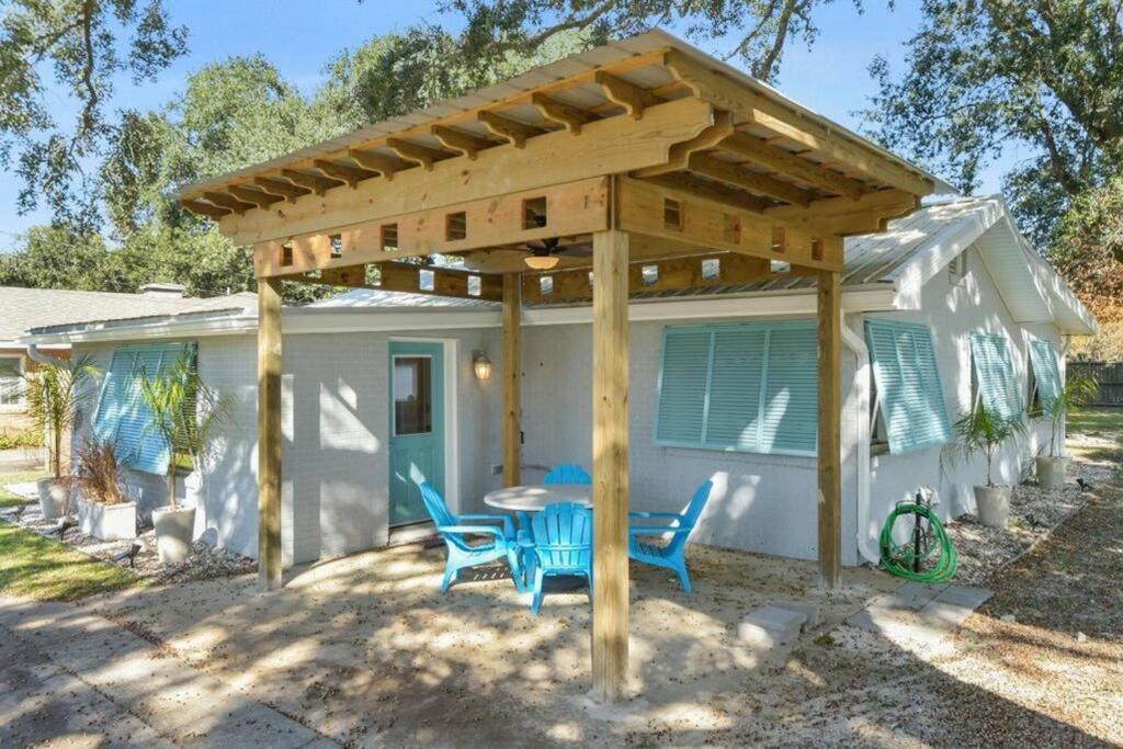 Shady Oaks Beach House With Beautiful Ocean Views! Gulfport Exterior photo