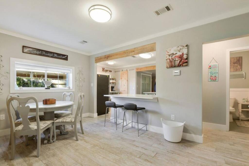 Shady Oaks Beach House With Beautiful Ocean Views! Gulfport Exterior photo